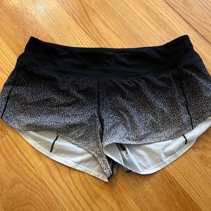 Lululemon Black and White Speed Up Shorts